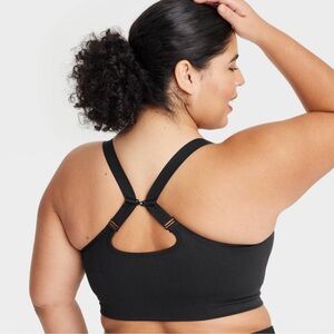 ✨All in Motion Sports Bra- XXL~nwot